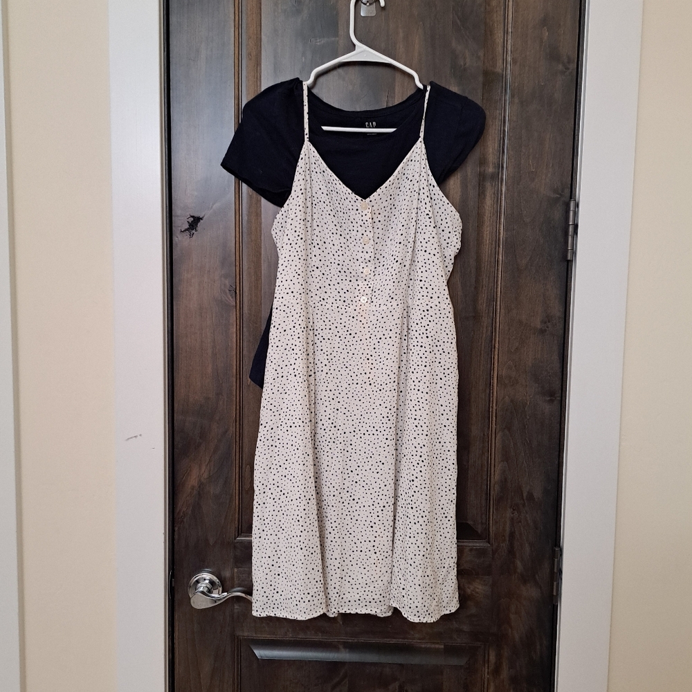 GAP Short Dress And Blue T-Shirt